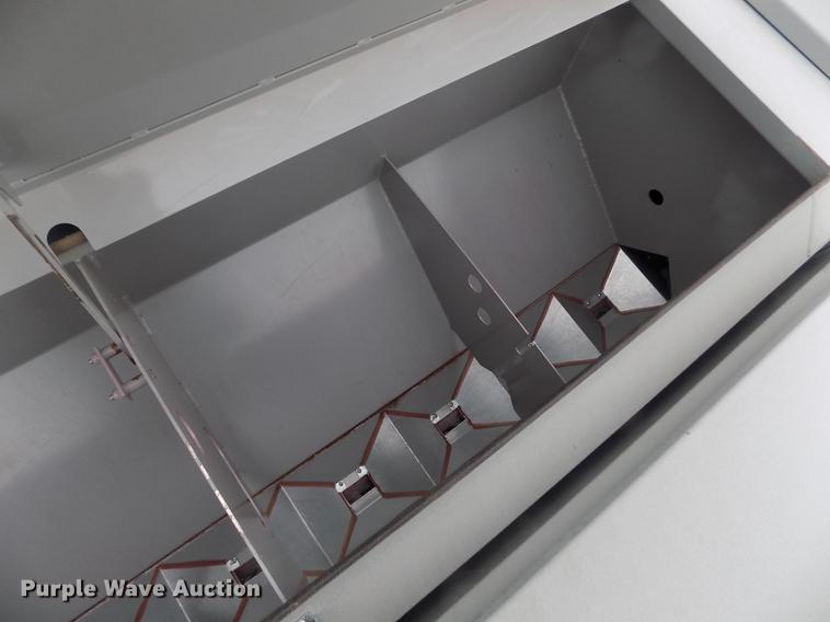 image for item FH9046 2013 CrustBuster 4030 All Plant grain drill