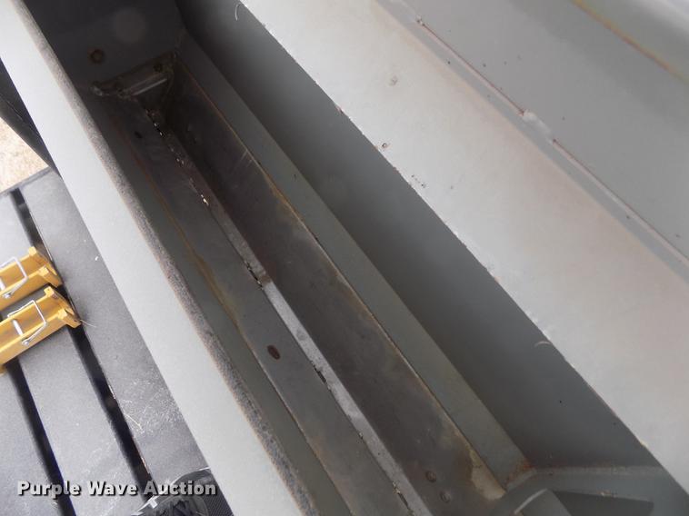 image for item FH9046 2013 CrustBuster 4030 All Plant grain drill