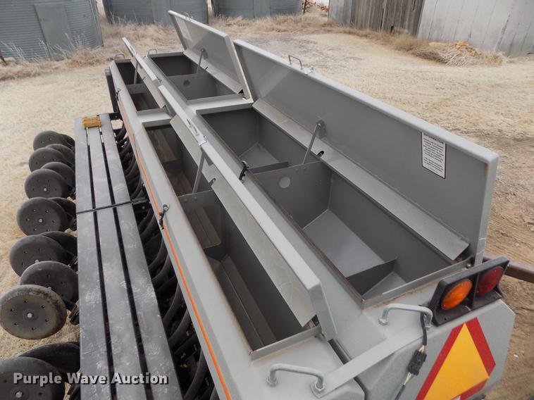 image for item FH9046 2013 CrustBuster 4030 All Plant grain drill