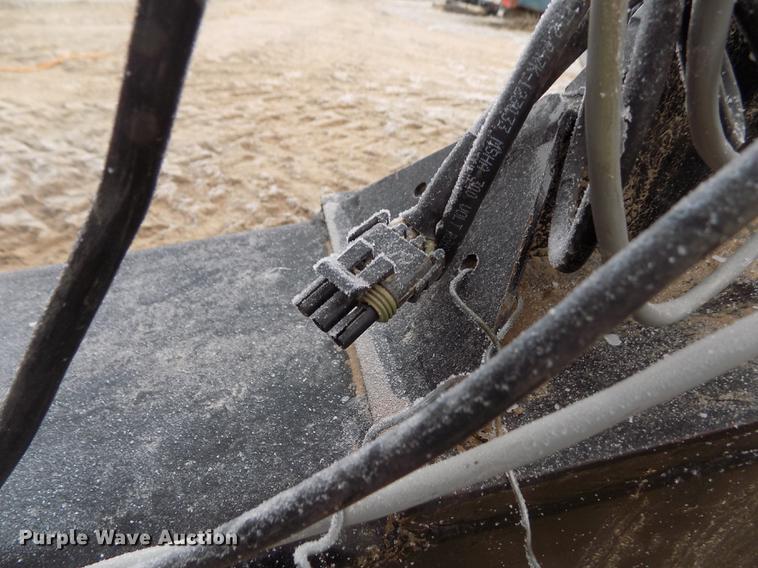 image for item FH9046 2013 CrustBuster 4030 All Plant grain drill