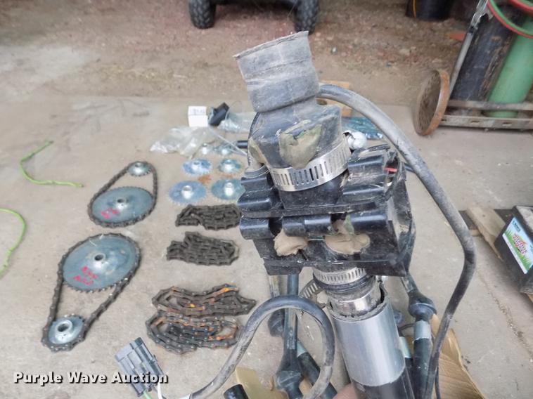 image for item FH9046 2013 CrustBuster 4030 All Plant grain drill