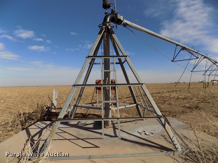 image for item FH9066 Valley 6000 series center pivot