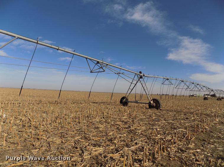 image for item FH9066 Valley 6000 series center pivot