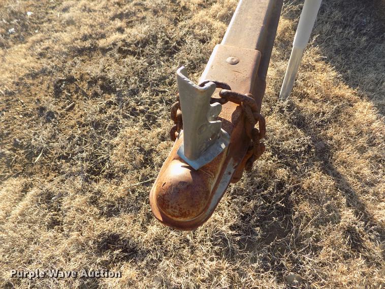 image for item FH9075 Fuel tank trailer