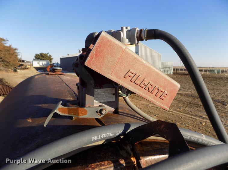 image for item FH9075 Fuel tank trailer