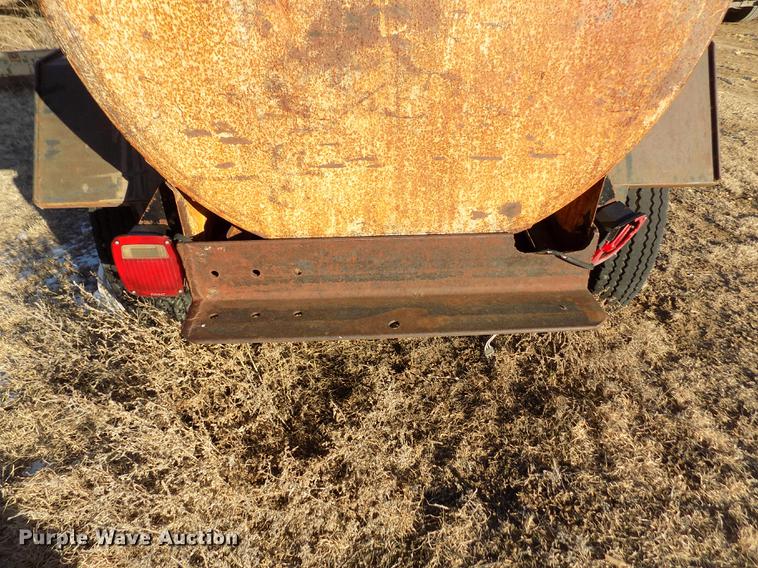 image for item FH9075 Fuel tank trailer