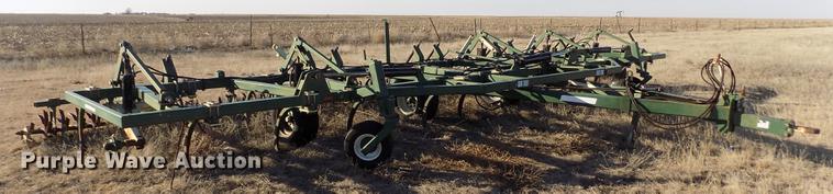 image for item FH9077 QuinStar Fallow Master II FM-5-35 sweep plow