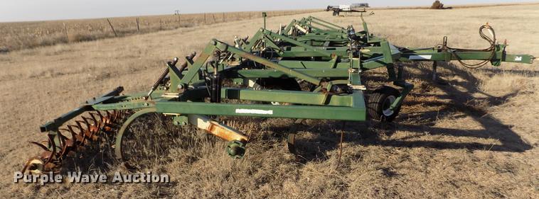 image for item FH9077 QuinStar Fallow Master II FM-5-35 sweep plow