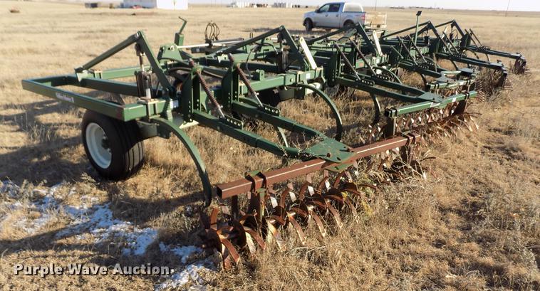 image for item FH9077 QuinStar Fallow Master II FM-5-35 sweep plow
