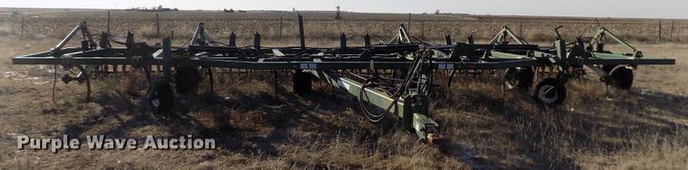 image for item FH9077 QuinStar Fallow Master II FM-5-35 sweep plow