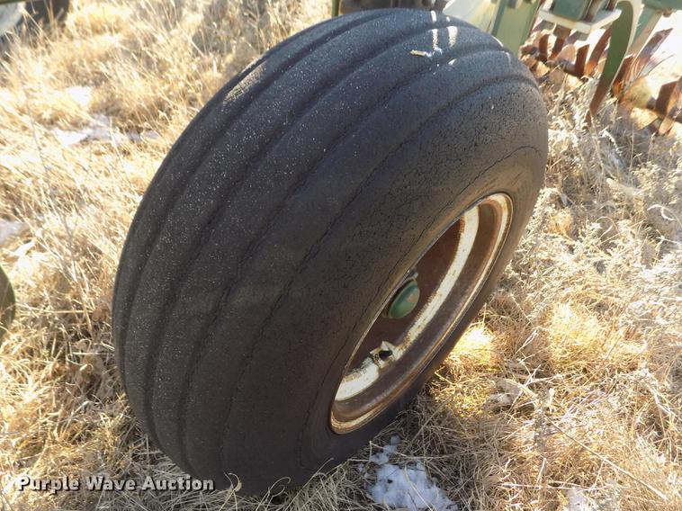 image for item FH9077 QuinStar Fallow Master II FM-5-35 sweep plow