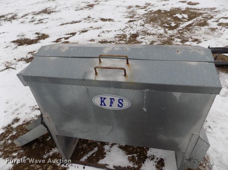 image for item FH9084 KFS cake feeder