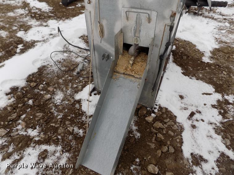 image for item FH9084 KFS cake feeder