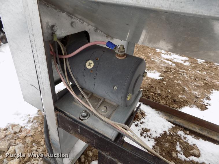 image for item FH9084 KFS cake feeder