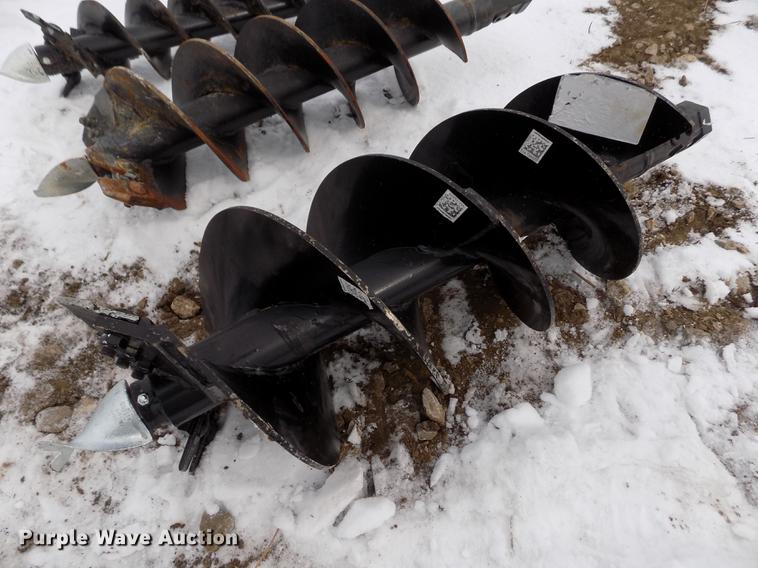 image for item FH9085 2017 Case post hole auger