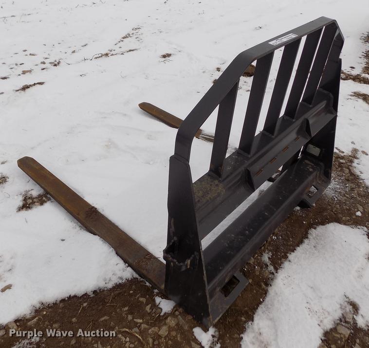 image for item FH9086 Case pallet forks