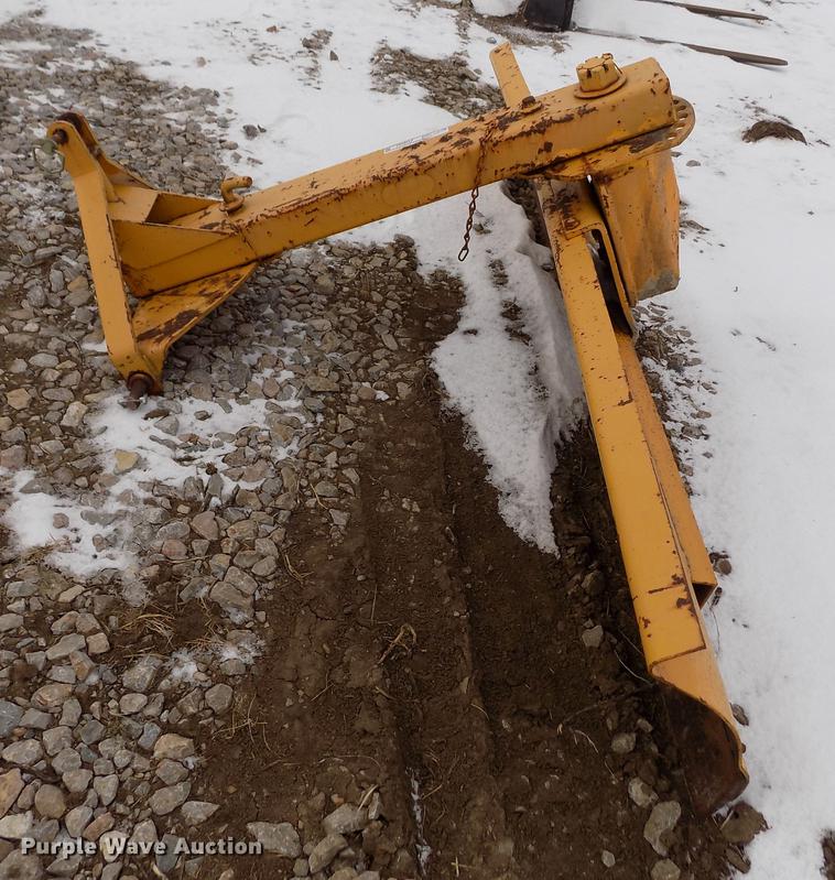 image for item FH9087 Blade