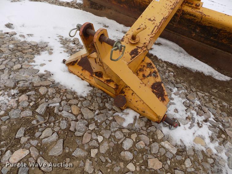 image for item FH9087 Blade