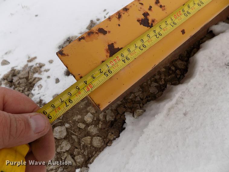 image for item FH9087 Blade