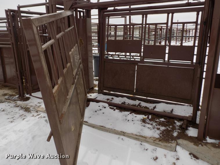 image for item FH9092 Blattner All Around squeeze chute