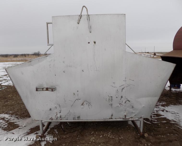 image for item FH9094 Creep feeder