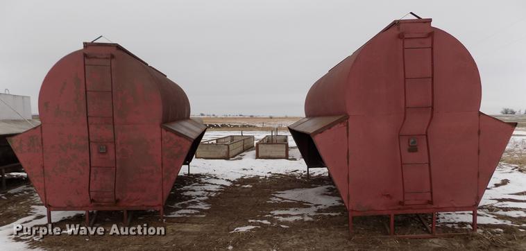 image for item FH9095 (2) livestock feeders