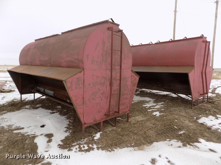 image for item FH9095 (2) livestock feeders
