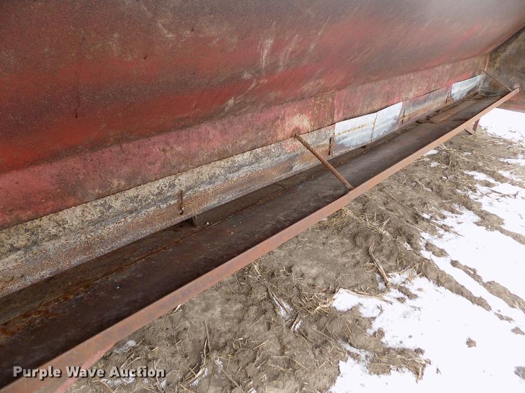 image for item FH9095 (2) livestock feeders