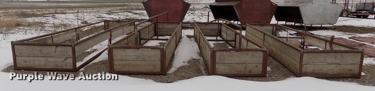 image for item FH9097 (4) bottomless livestock feeders
