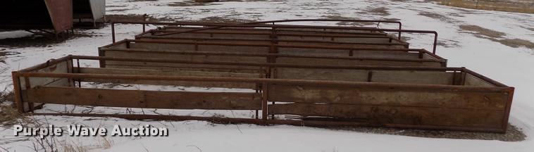 image for item FH9097 (4) bottomless livestock feeders