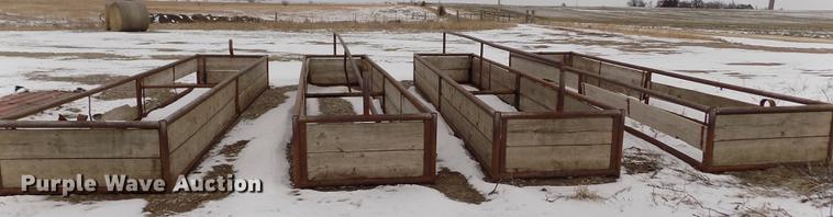 image for item FH9097 (4) bottomless livestock feeders