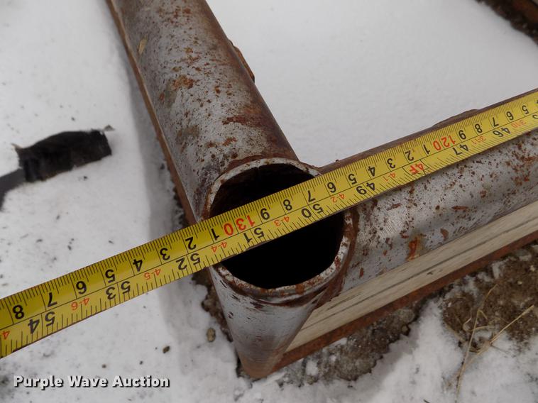 image for item FH9097 (4) bottomless livestock feeders