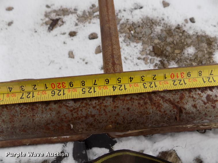 image for item FH9097 (4) bottomless livestock feeders