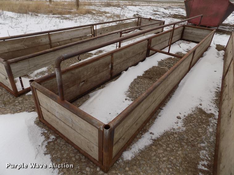 image for item FH9097 (4) bottomless livestock feeders