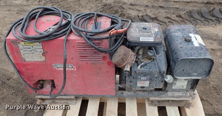 image for item FL9621 Lincoln Weldanpower 225 G7 welder/generator