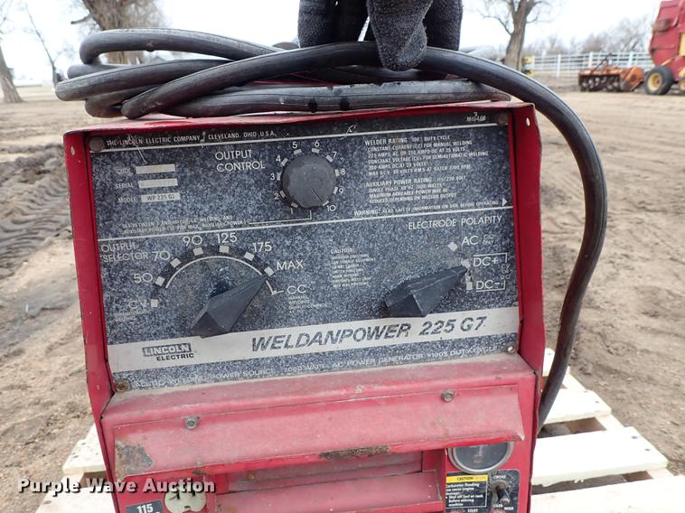 image for item FL9621 Lincoln Weldanpower 225 G7 welder/generator