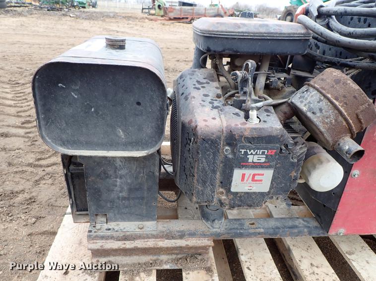 image for item FL9621 Lincoln Weldanpower 225 G7 welder/generator