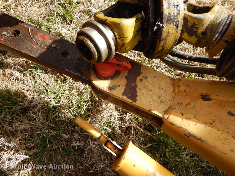 image for item FQ9665 1993 Vermeer 605K round baler