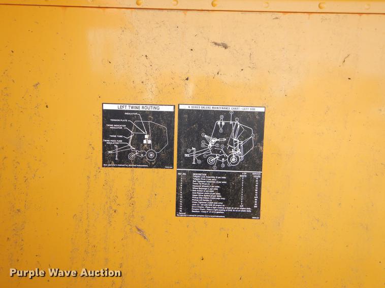 image for item FQ9665 1993 Vermeer 605K round baler