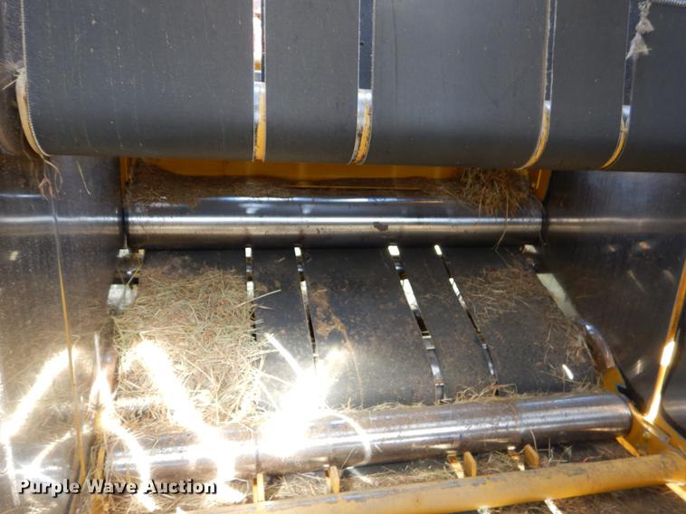 image for item FQ9665 1993 Vermeer 605K round baler