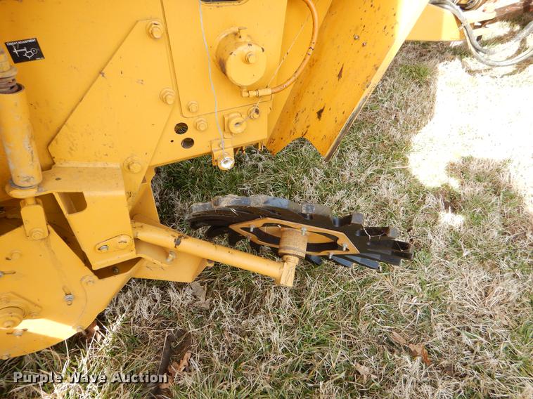 image for item FQ9665 1993 Vermeer 605K round baler