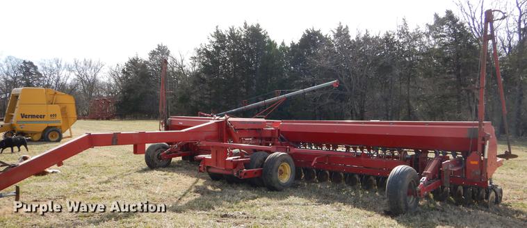 image for item FQ9666 Case 5500MTDR grain drill