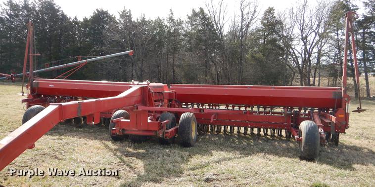 image for item FQ9666 Case 5500MTDR grain drill