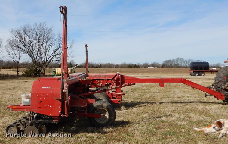 image for item FQ9666 Case 5500MTDR grain drill