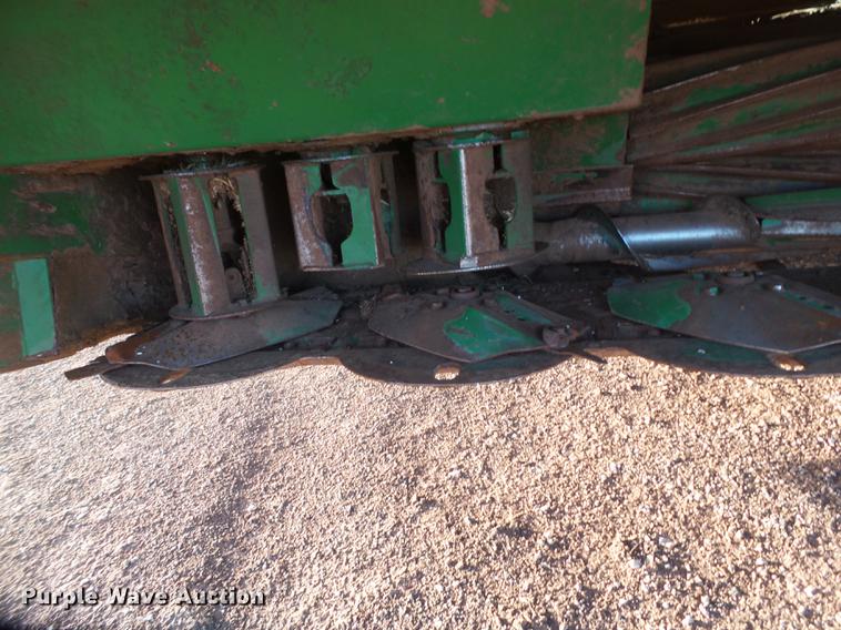 image for item FS9501 2016 John Deere W260 windrower