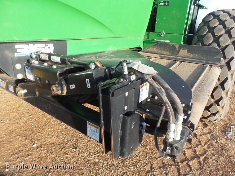 image for item FS9501 2016 John Deere W260 windrower