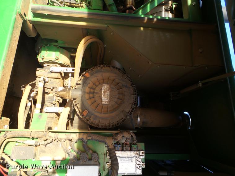 image for item FS9501 2016 John Deere W260 windrower