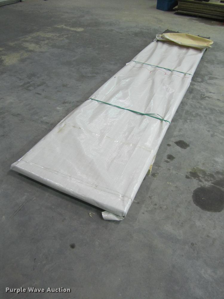 image for item G1629 (90) sheets of metal siding/roofing