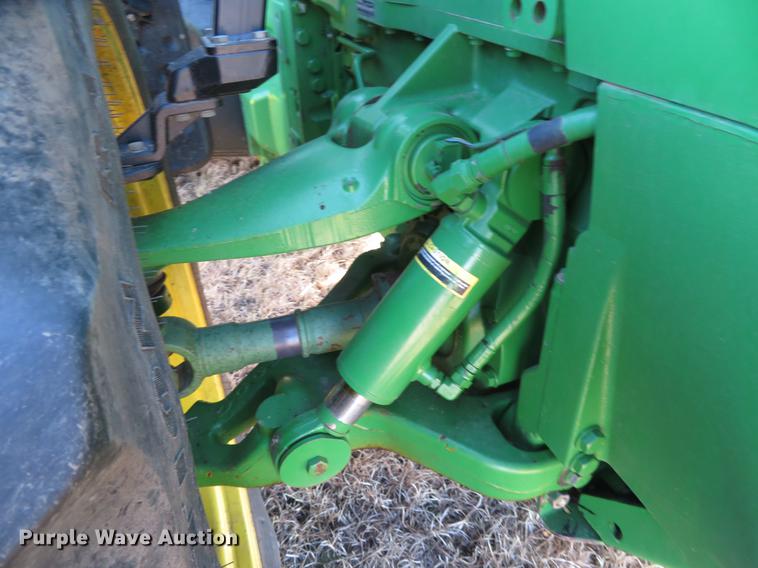image for item DE8807 2007 John Deere 8430 MFWD tractor