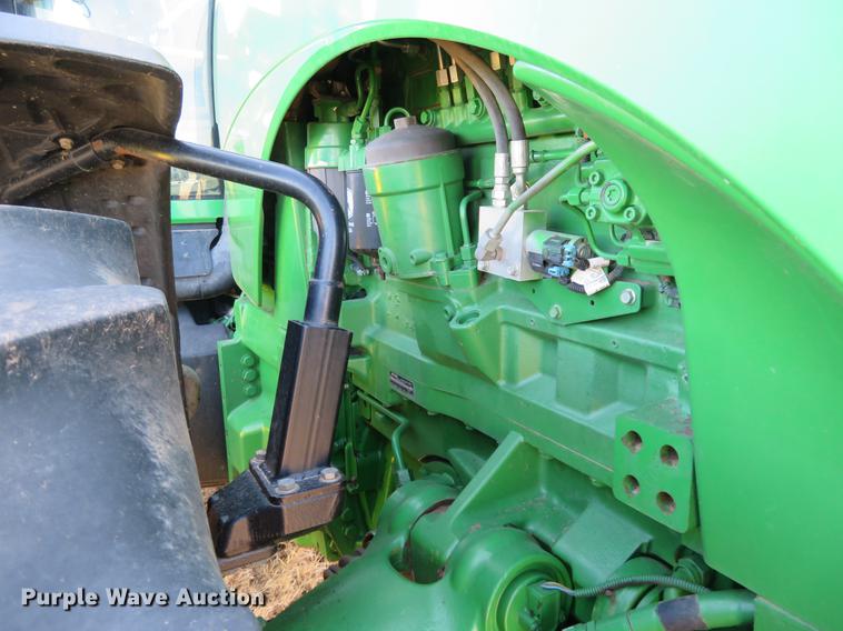 image for item DE8807 2007 John Deere 8430 MFWD tractor
